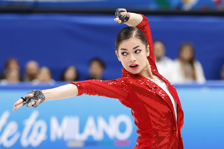 女子SP 演技するアデリア・ペトロシャン=北京(共同)