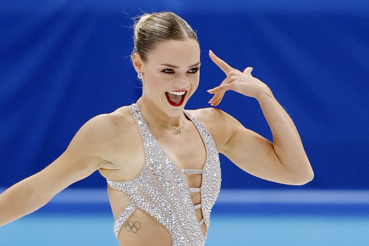 女子SP 演技するルナ・ヘンドリックス=北京(共同)