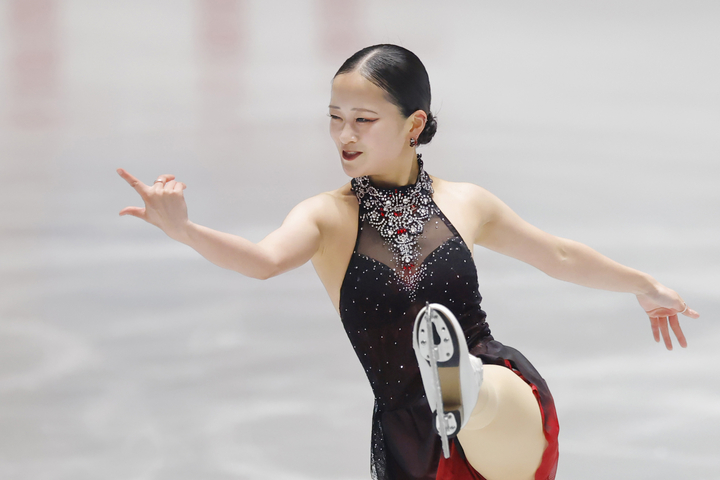 女子SP 演技をする渡辺倫果=国立代々木競技場