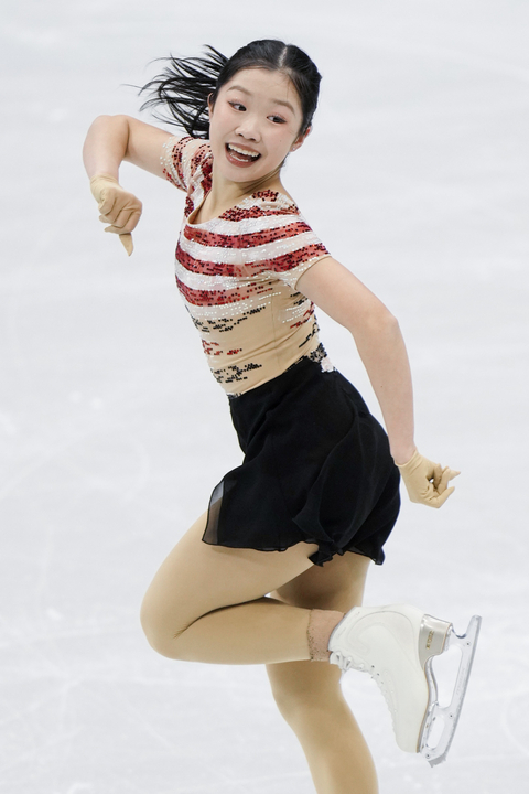 女子SP 演技する中井亜美=北京(共同)