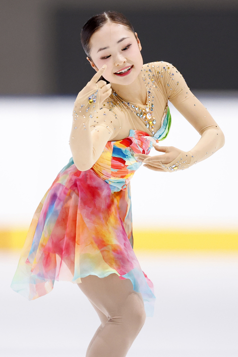 女子フリー 演技する島田麻央=田中貴金属アイスアリーナ