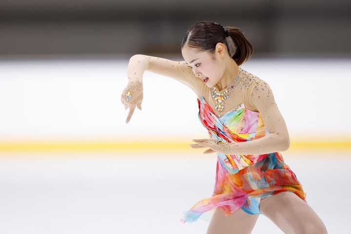 女子フリー 演技する島田麻央=田中貴金属アイスアリーナ