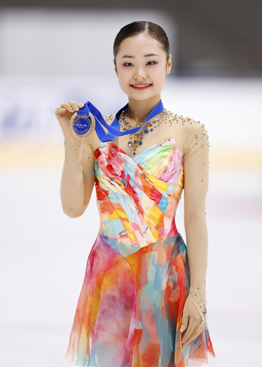 女子で金メダルを獲得した島田麻央=田中貴金属アイスアリーナ