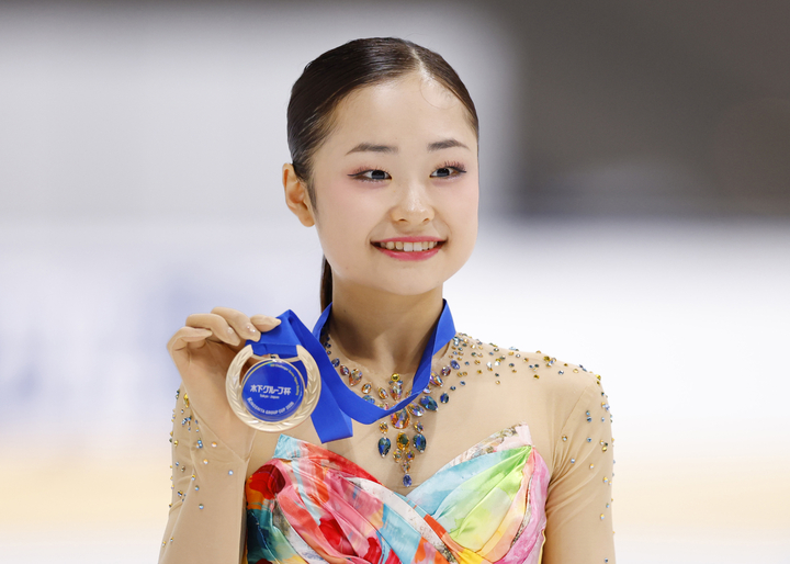 女子で金メダルを獲得した島田麻央=田中貴金属アイスアリーナ
