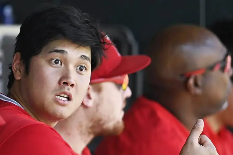 おどける大谷翔平